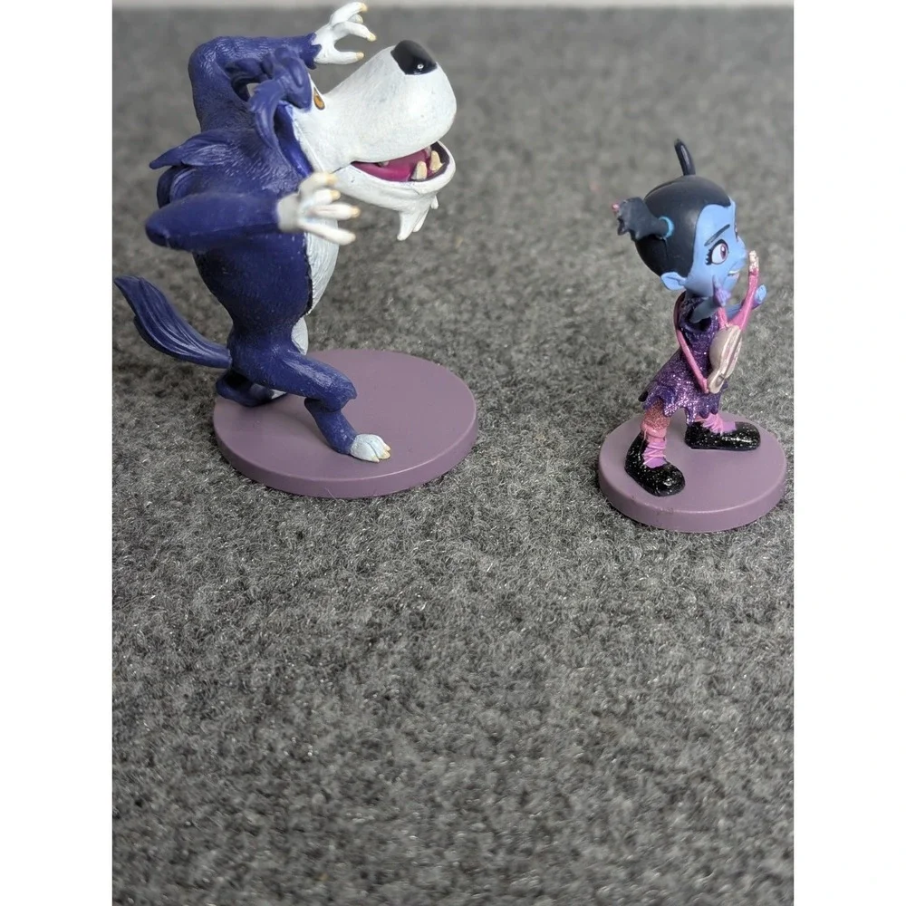 Disney Junior Vampirina PVC Figurines Glitter‎ Vampirina & Wolfie Cake Toppers